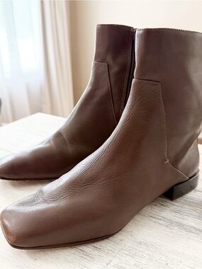 Bernardo Brown Leather Square-Toe Ankle zip up Booties MIX size 6.5M and 6